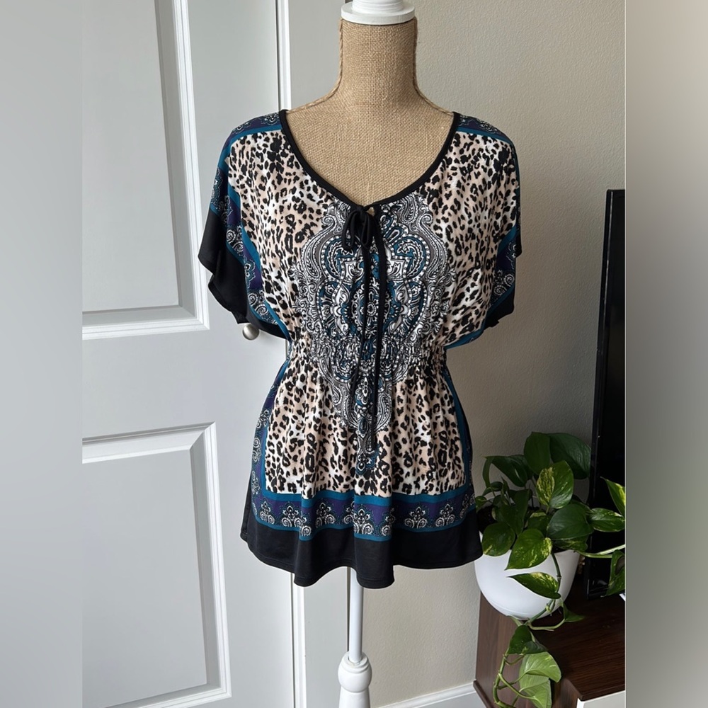 Cheetah Print Blue Detailed Blouse